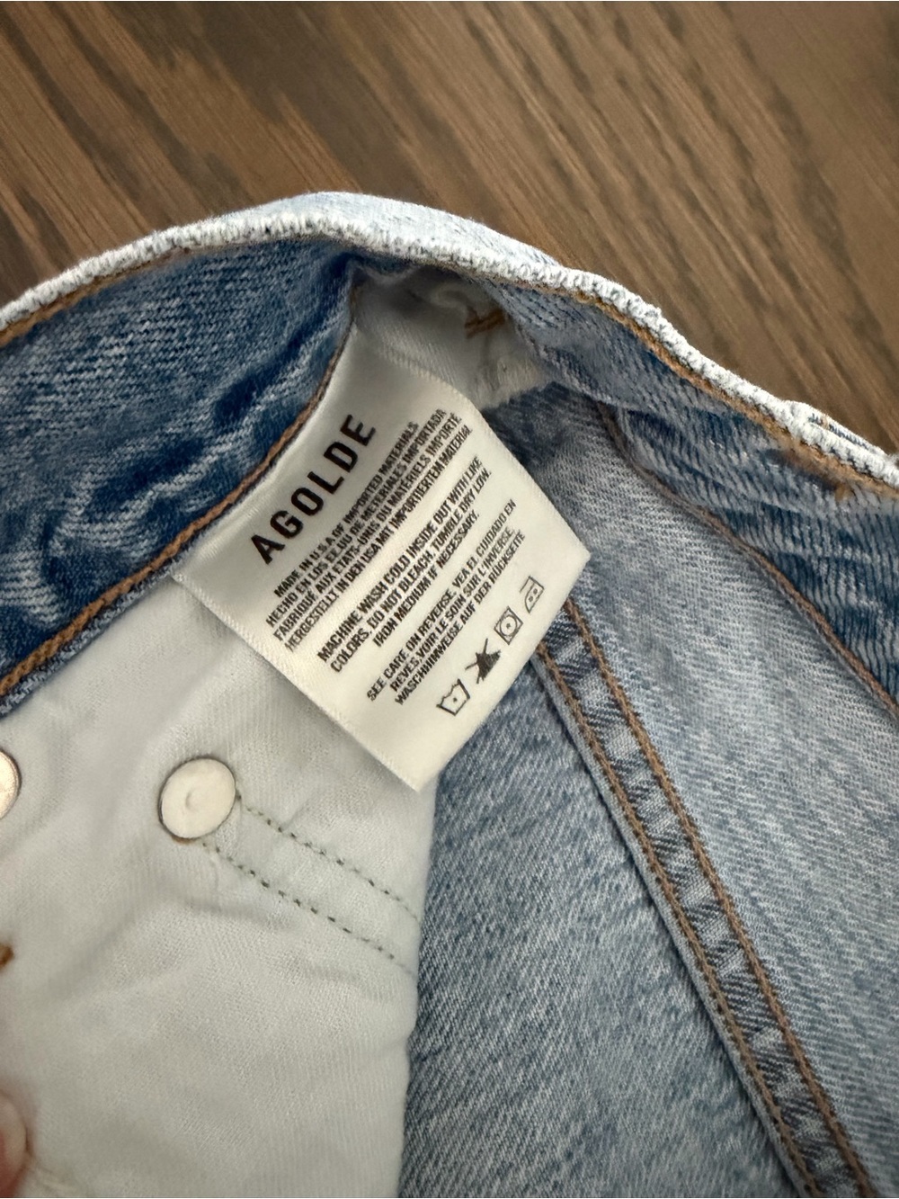 Agolde Light Wash Straight Jeans - Picture 4 of 6